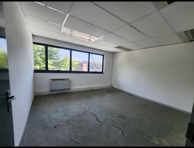 313M² RETAIL TO LET IN RANDJESPARK